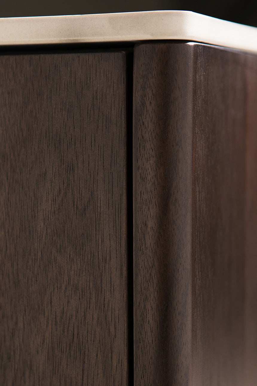 Ariya Sideboard