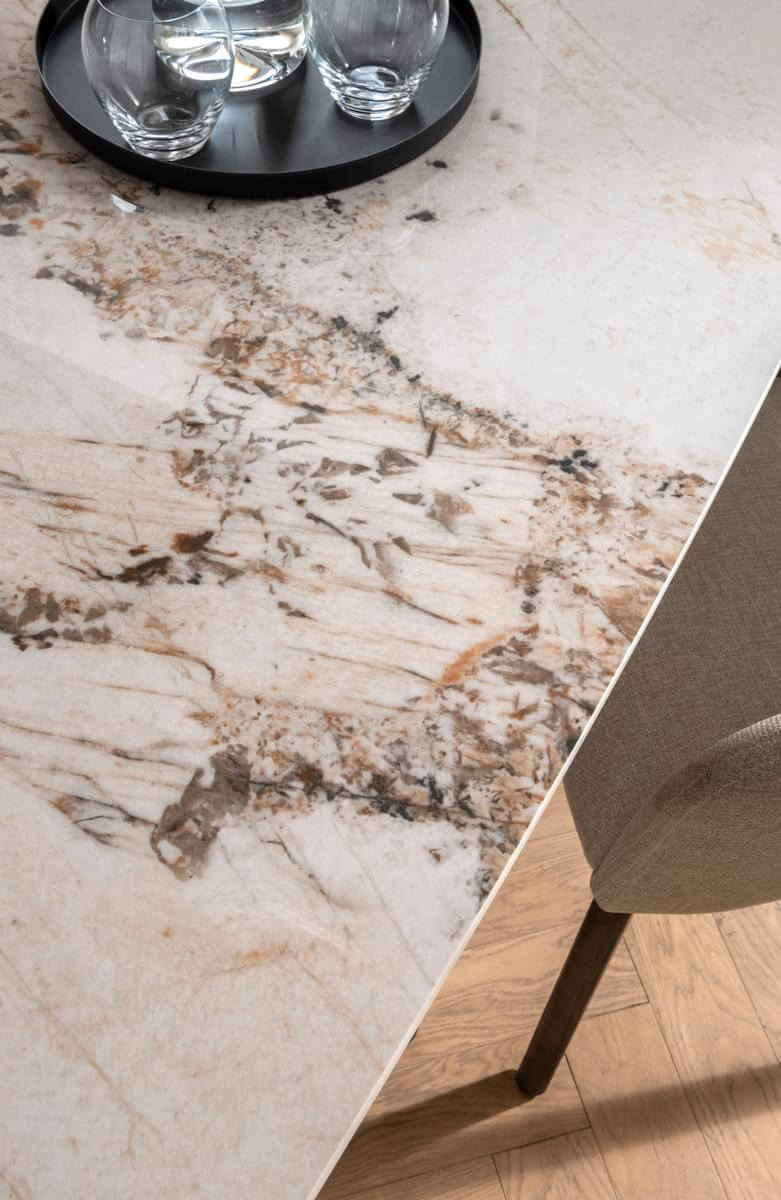 Ariya 1800 Dining Table