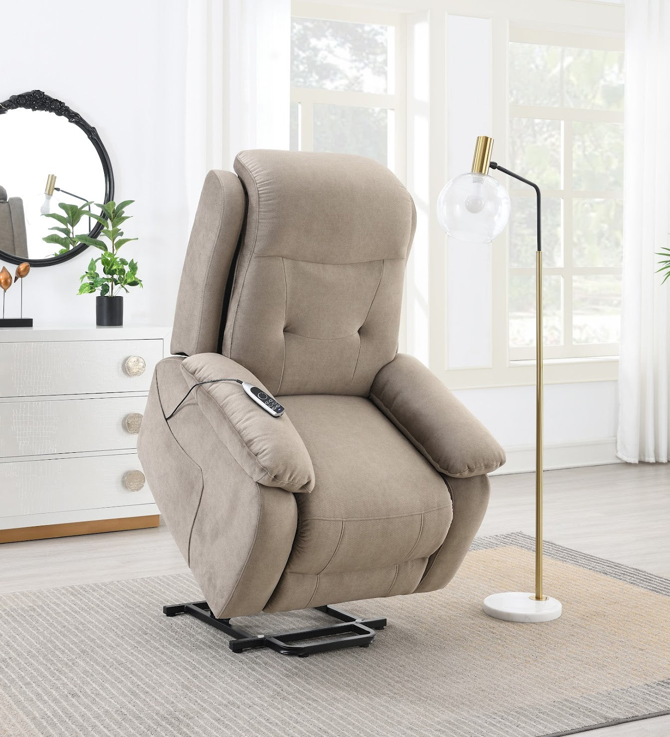 Linda Lift & Rise + Massage Chair